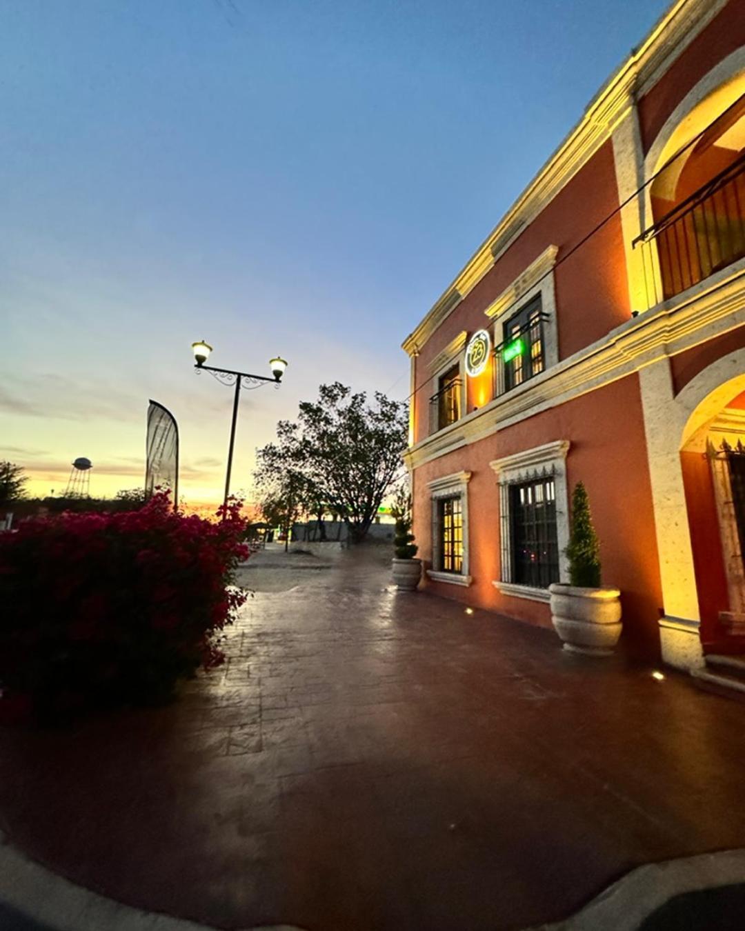Hotel Real De Los Alamos Exterior photo